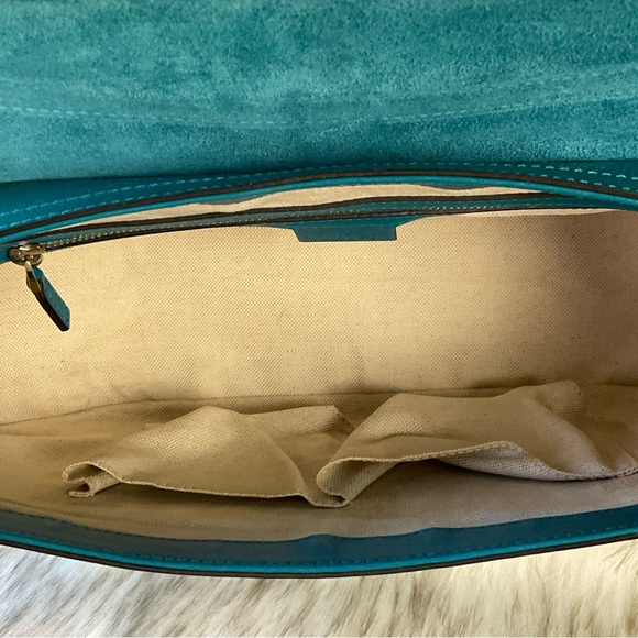 Gucci Teal Blue Microguccissima Patent Leather Crossbody Bag - Picture 12 of 15